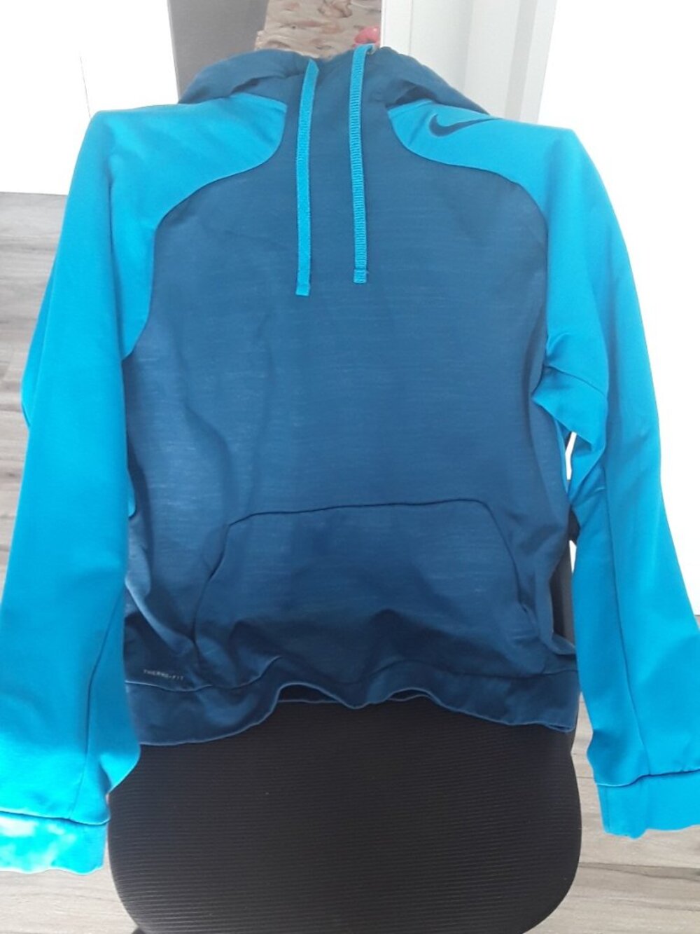 Nike Therma‑Fit Pro Training Hoodie L – Blue/Teal – Warm Athletic Pullover